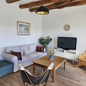 river-ebro-apartments-mora-debre.catalonia-hotels.com/