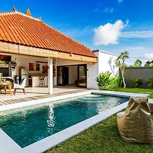 awesome-1br-villa-in-the-heart-of-seminyak.hotelsseminyak.net/